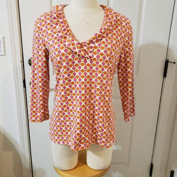 J.McLaughlin Durham Ruffle Top in Essex Geo Red Pink All Over Pattern Size M - Picture 1 of 7